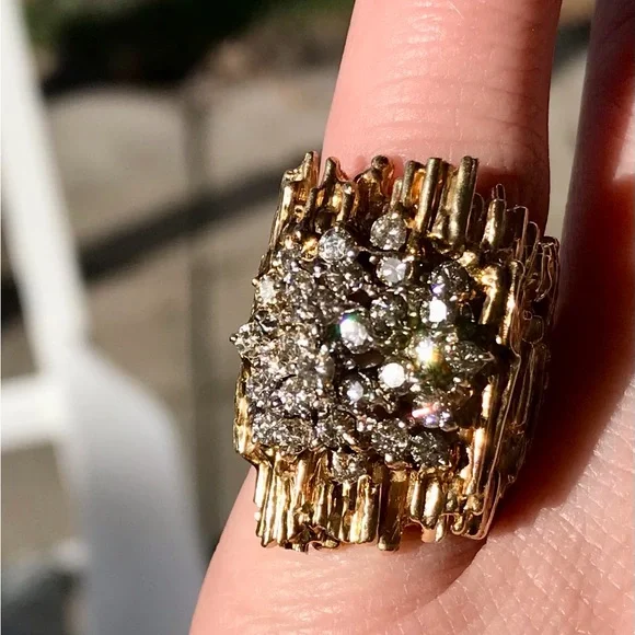 2.10 Carat Diamond 14 Karat Yellow Gold Bark Band Ring - Picture 2 of 7